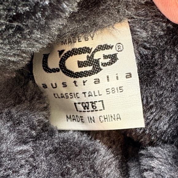 UGG Australia Women's classic Tall Floral Brown Boots Size 6 - Picture 13 of 16